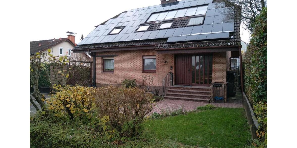 Einfamilienhaus Oberursel (Taunus) - 7 Zimmer, 220 m&sup2;, 2.750&euro; | Angebot:23213902