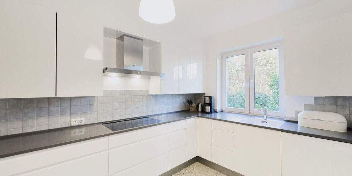 Einfamilienhaus Kronberg im Taunus Kronberg - 7 Zimmer, 197 m&sup2;, 1.595.000&euro; | Angebot:25698551