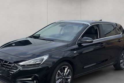 Hyundai i30 27.840 km 22.650 &euro; Frankfurt 60386