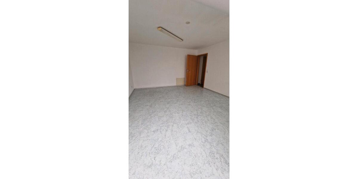 Dachgeschoßwohnung Roßdorf - 2 Zimmer, 55 m&sup2;, 850&euro; | Angebot:25718522