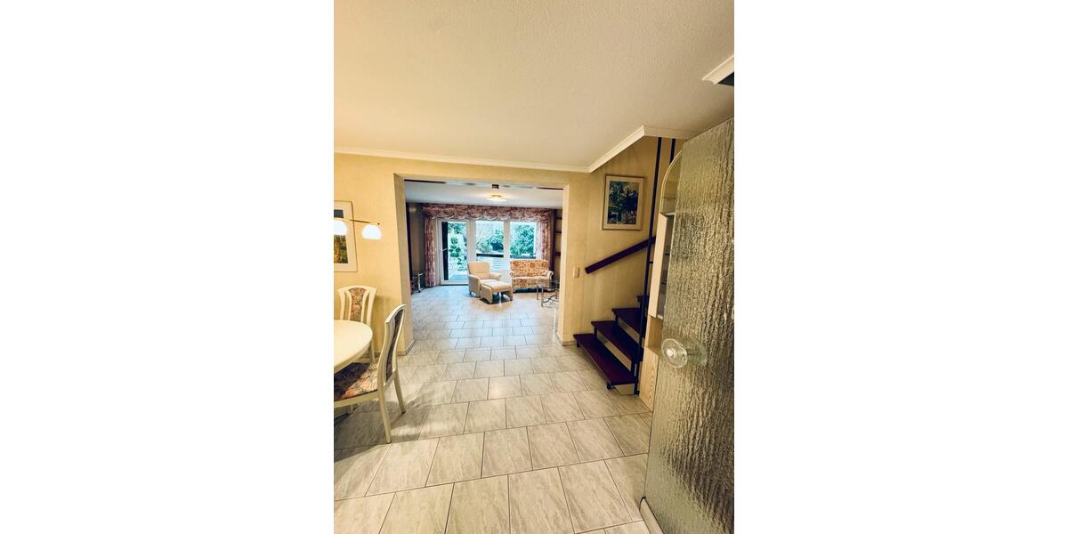 Reihenhaus Frankfurt am Main Mitte-West - 5.5 Zimmer, 112 m&sup2;, 739.000&euro; | Angebot:25101991