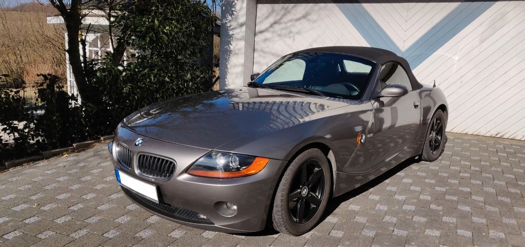 BMW Z4 162.000 km 7.999 &euro; Bad Homburg vor der Höhe 61352