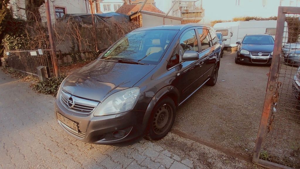 Opel Zafira 312.000 km 1.550 &euro; Frankfurt am Main 60388