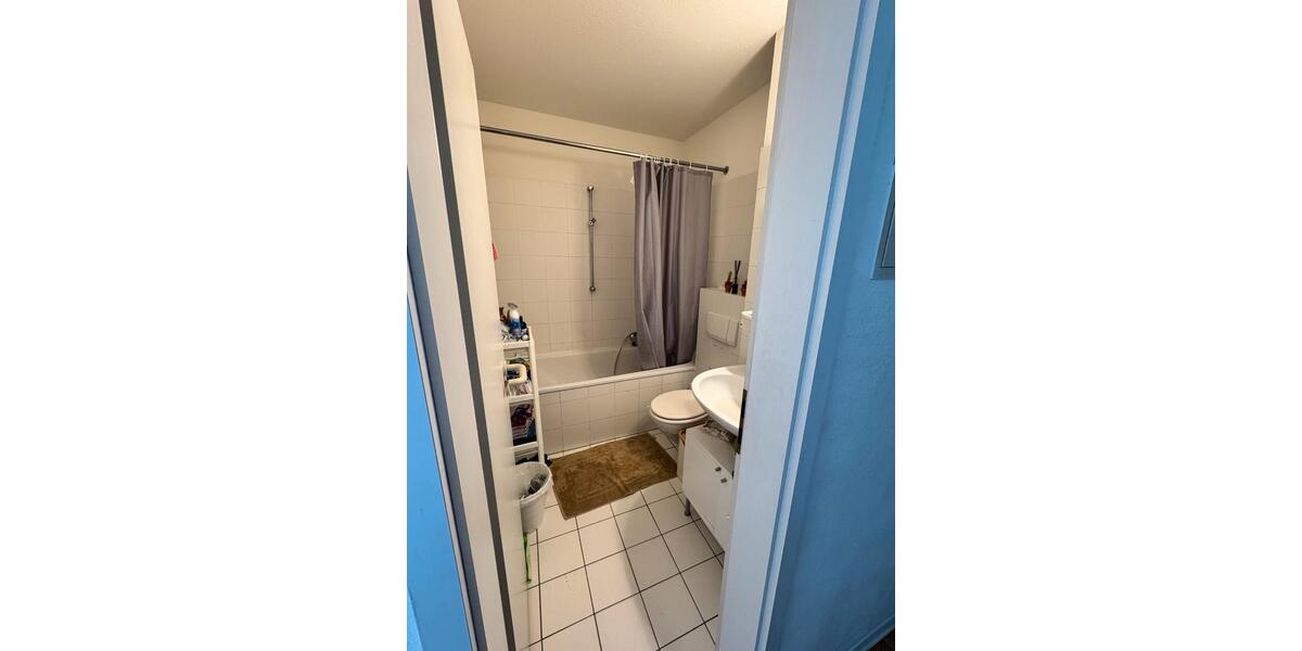 Etagenwohnung Frankfurt am Main Sachsenhausen - 1 Zimmer, 34 m&sup2;, 800&euro; | Angebot:25756764