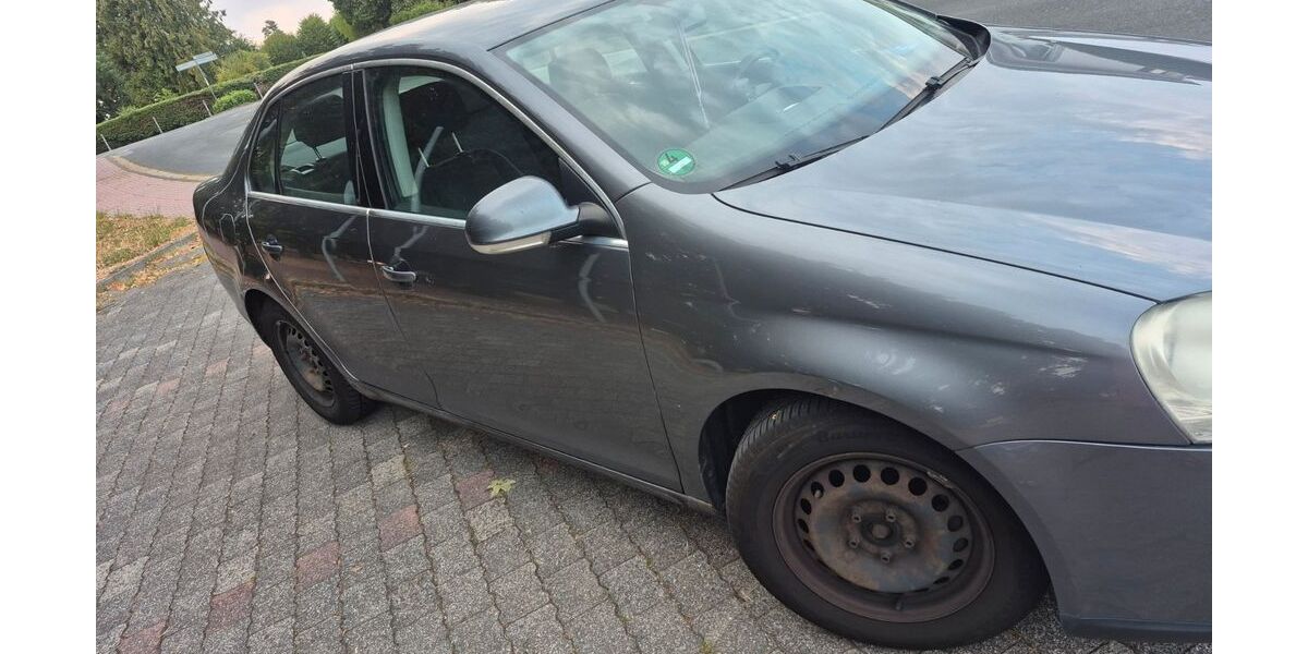 VW Jetta 144.000 km 3.500 &euro; Neu Anspach 61267