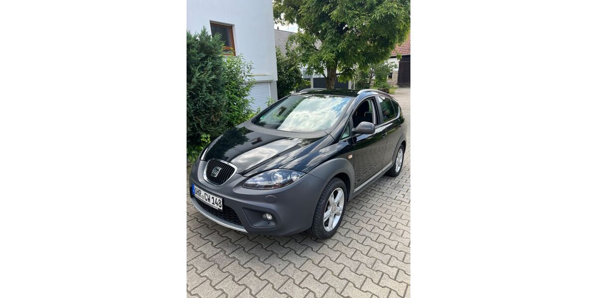 Seat Altea 195.000 km 8.500 &euro; Offenbach 63068