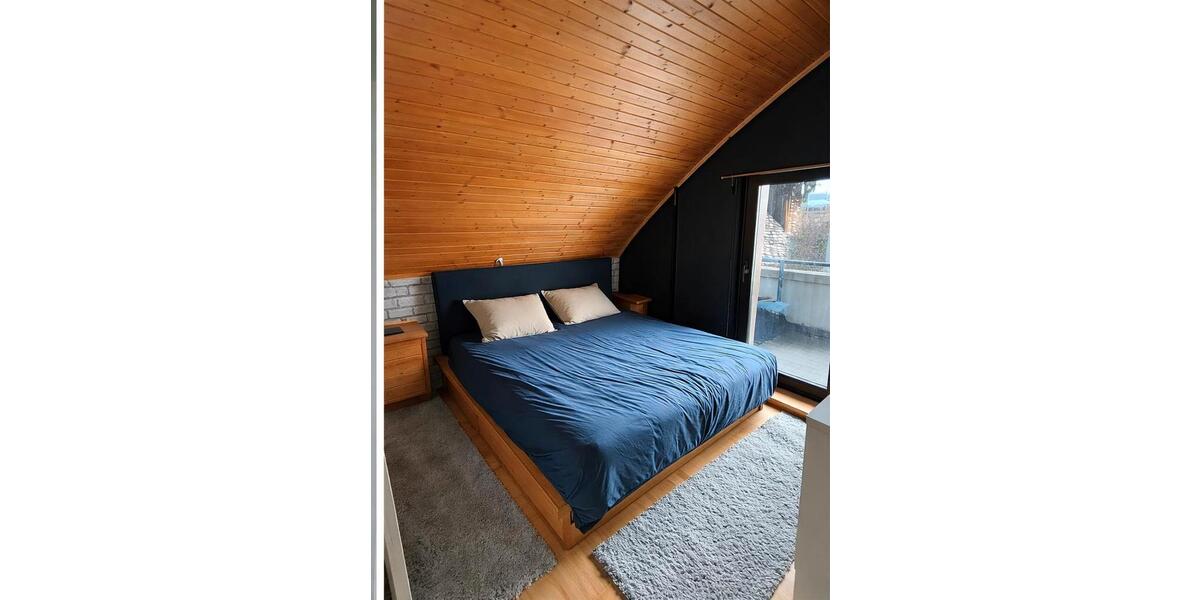 Dachgeschoßwohnung Frankfurt am Main Mitte-West - 2 Zimmer, 56 m&sup2;, 1.180&euro; | Angebot:25613890