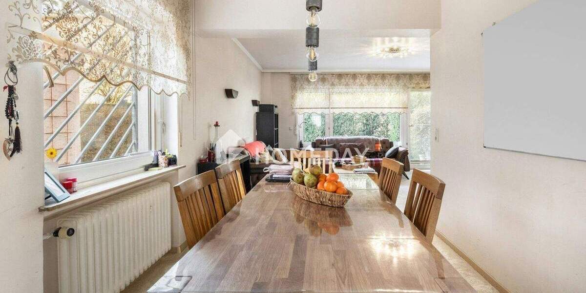 Doppelhaushälfte Bad Homburg vor der Höhe Gonzenheim - 7 Zimmer, 132 m&sup2;, 749.000&euro; | Angebot:25708473