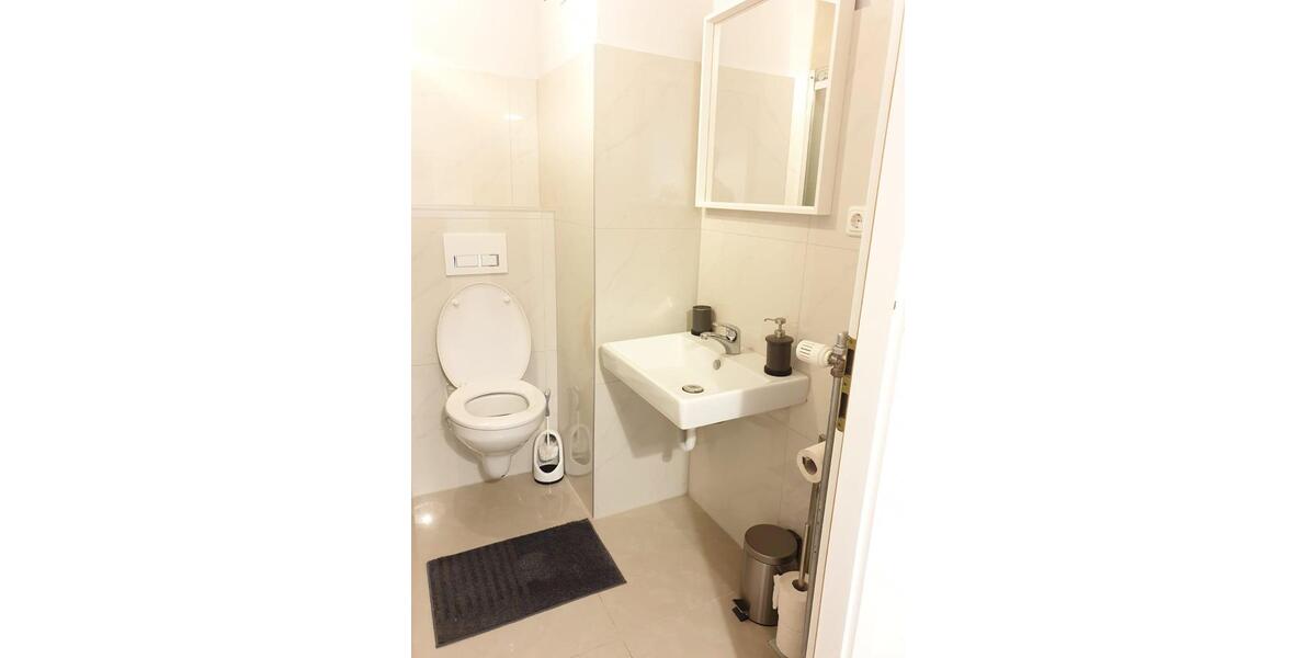 Etagenwohnung Frankfurt am Main Oberrad - 2 Zimmer, 52 m&sup2;, 1.000&euro; | Angebot:25349980