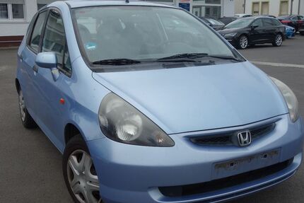 Honda Jazz 252.670 km 890 &euro; Ober Mörlen 61239