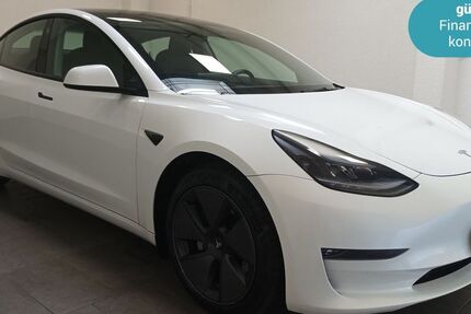 Tesla Model 3 114.726 km 30.990 &euro; Egelsbach 63329