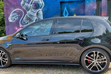 VW Golf 114.400 km 17.900 &euro; Dreieich Sprendlingen 63303