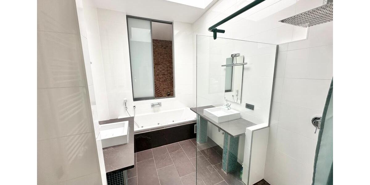 Etagenwohnung Offenbach am Main Bieberer Berg - 3 Zimmer, 152 m&sup2;, 1.950&euro; | Angebot:25432459