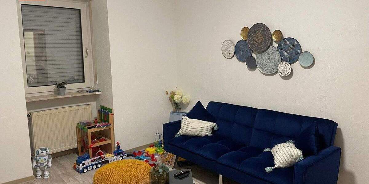 Investitionsperle in Frankfurt-Fechenheim: Vollvermietetes Mehrfamilienhaus mit 8 Einheiten zimmer