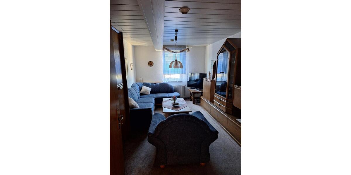 Etagenwohnung Schmitten im Taunus - 3 Zimmer, 75 m&sup2;, 550&euro; | Angebot:25711722