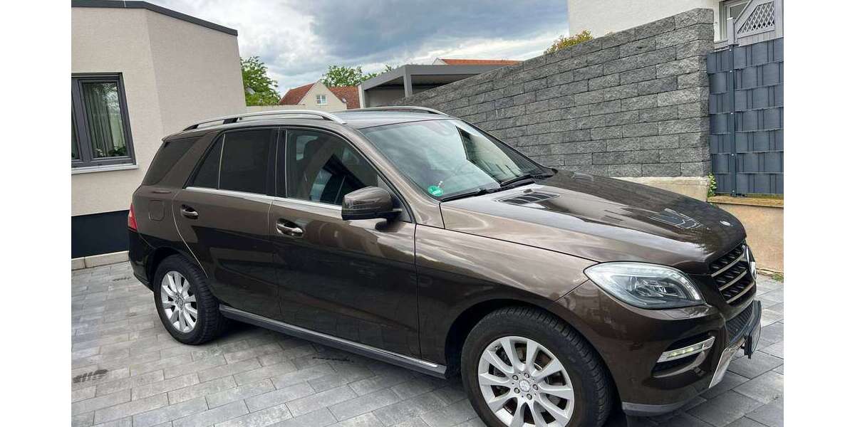 Mercedes-Benz ML 350 185.000 km 19.900 &euro; Ginsheim-Gustavsburg, Stadt 65462
