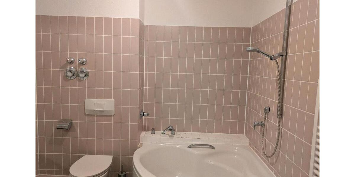 Erdgeschoßwohnung Bad Homburg vor der Höhe Berliner Siedlung/Gartenfeld - 2 Zimmer, 65 m&sup2;, 310.000&euro; | Angebot:26324004