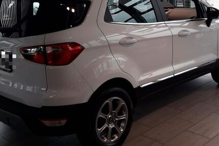 Ford EcoSport 24.500 km 12.800 &euro; Frankfurt am Main 60313