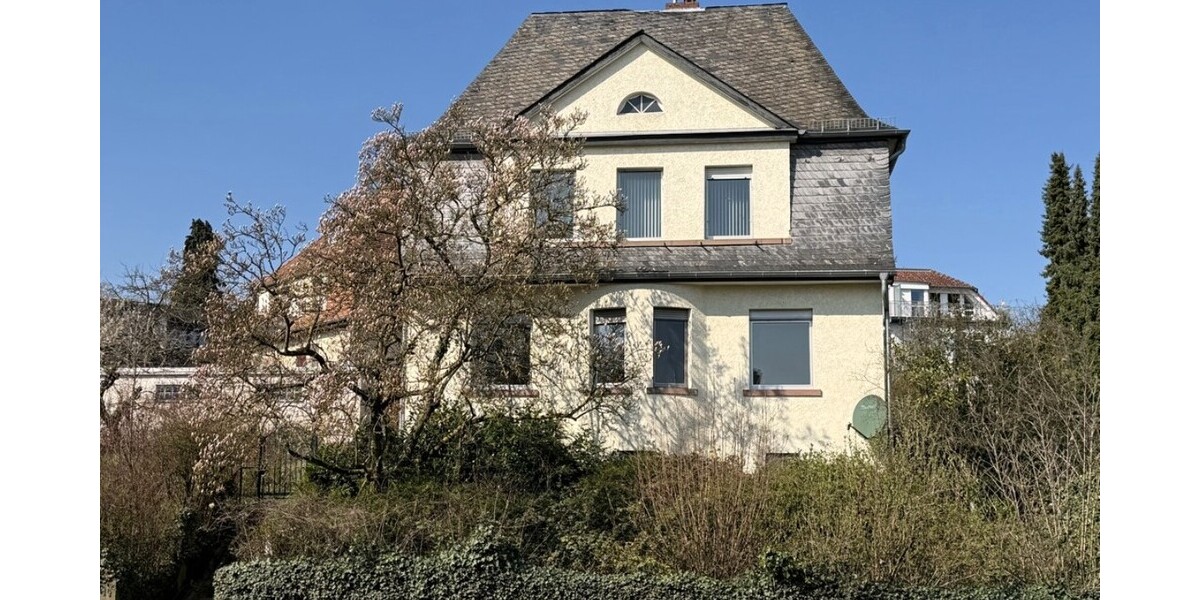 Hofheim: Das Besondere bewahren! Dieses historische Haus inspiriert zum Leben - Einfamilienhaus Hofheim | Angebot:25783227