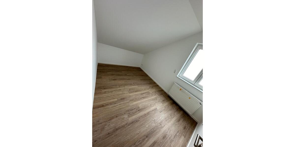 Dachgeschoßwohnung Weiterstadt - 3 Zimmer, 60 m&sup2;, 1.000&euro; | Angebot:25271231