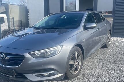 Opel Insignia 132.007 km 11.500 &euro; Raunheim 65479