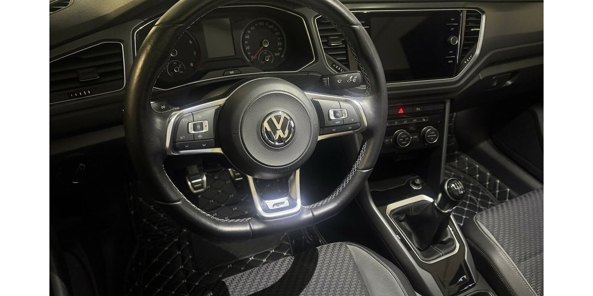 VW T-Roc 1.5 TSI Cabrio R-Line/Black Style *18´´* 53.600 km 23.650 &euro; Dreieich 63303