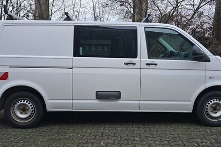 VW T5 Transporter 131.462 km 15.899 &euro; Frankfurt 60316