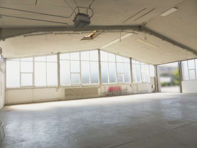 Halle in Maintal 1.600.000 € 1736 m²