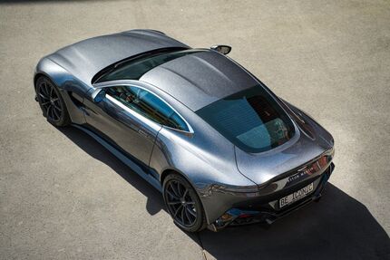 Aston Martin V8 Vantage 27.890 km 115.890 &euro; Bad Homburg vor der Höhe 61352