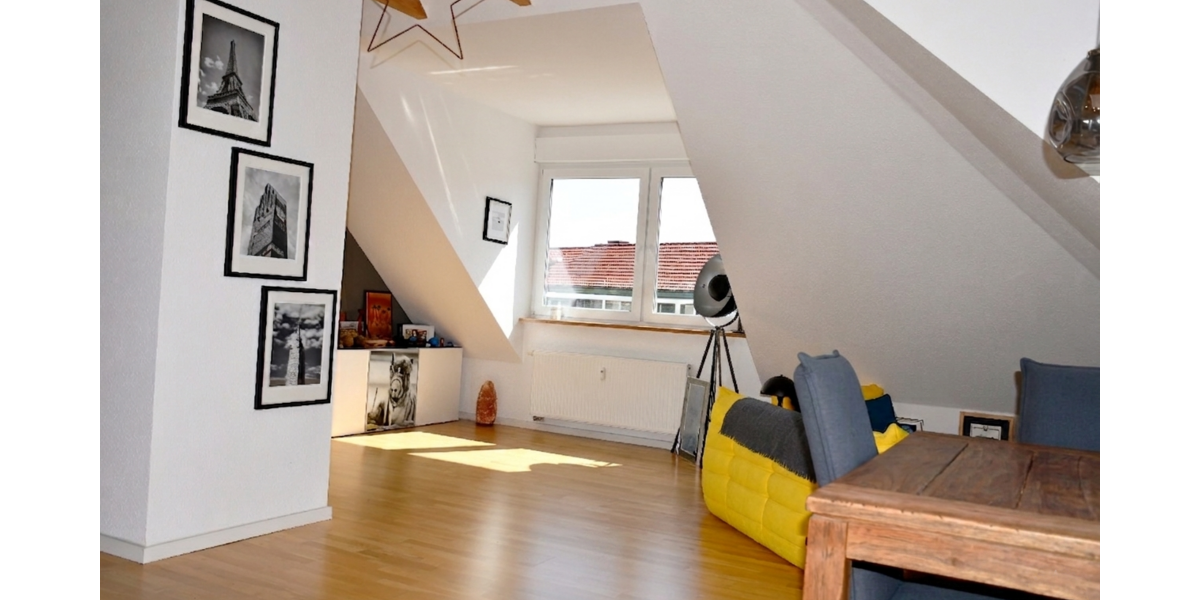 **RESERVIERT** Zwischen Stadtleben und Parkidylle – attraktive 2-Zimmer-Wohnung im beliebten Woogsviertel - Dachgeschoßwohnung Darmstadt Darmstadt/Viertel | Angebot:26776972