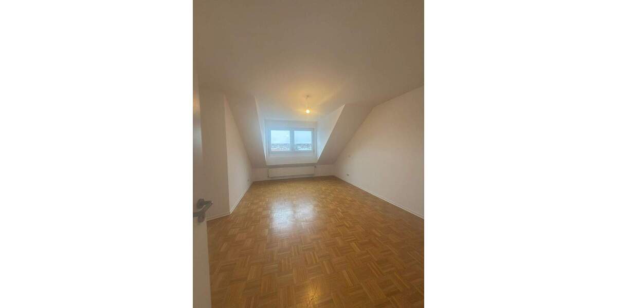 Etagenwohnung Dietzenbach Steinberg - 2 Zimmer, 71 m&sup2;, 865&euro; | Angebot:25800098