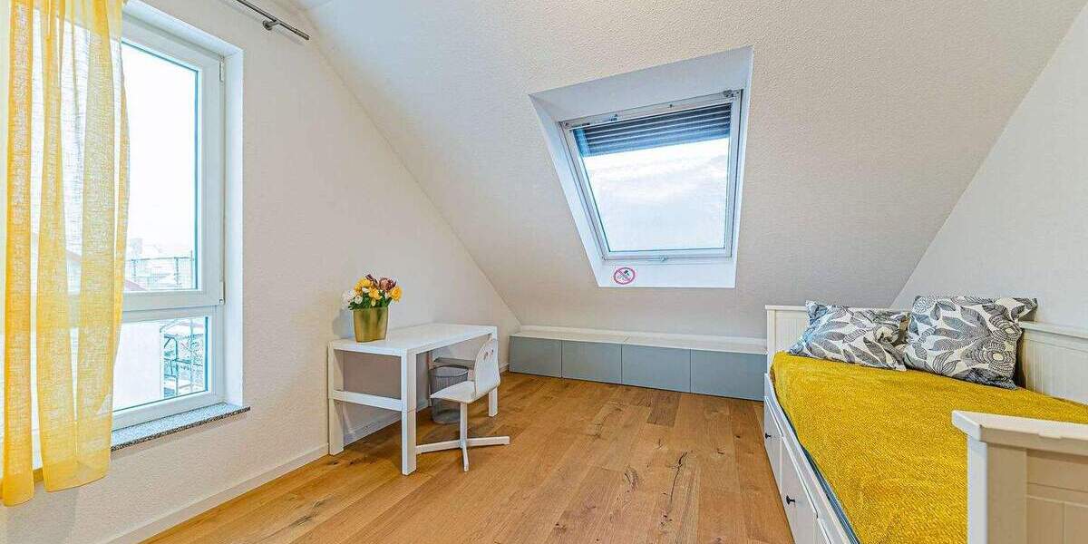 Etagenwohnung Frankfurt am Main Nied - 4 Zimmer, 110 m&sup2;, 2.450&euro; | Angebot:25727283