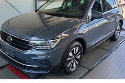 VW Tiguan 32.290 km 29.480 &euro; Hanau 63452