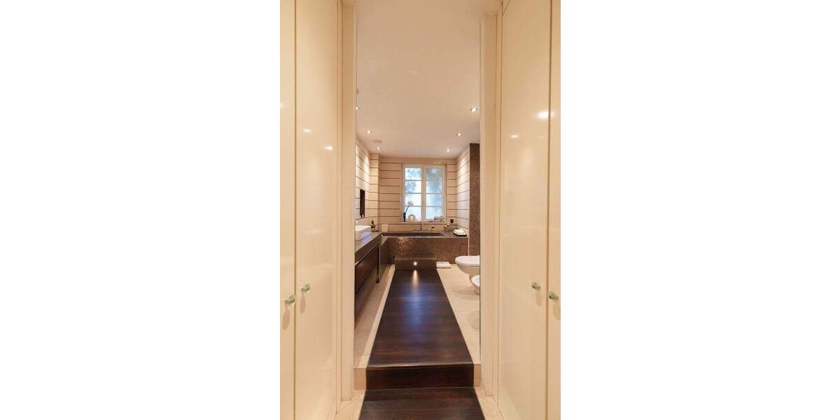 Gewerbeobjekt Offenbach am Main - 3 Zimmer, 260 m&sup2;, 950.000&euro; | Angebot:25742683