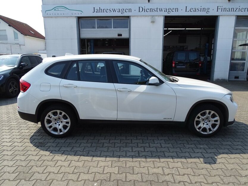 BMW X1 1.8l i sDrive, Steptronic, Sitzheizung, PDC hin 154.921 km 8.690 € Rodgau 63110