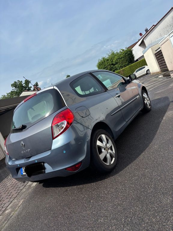 Clio