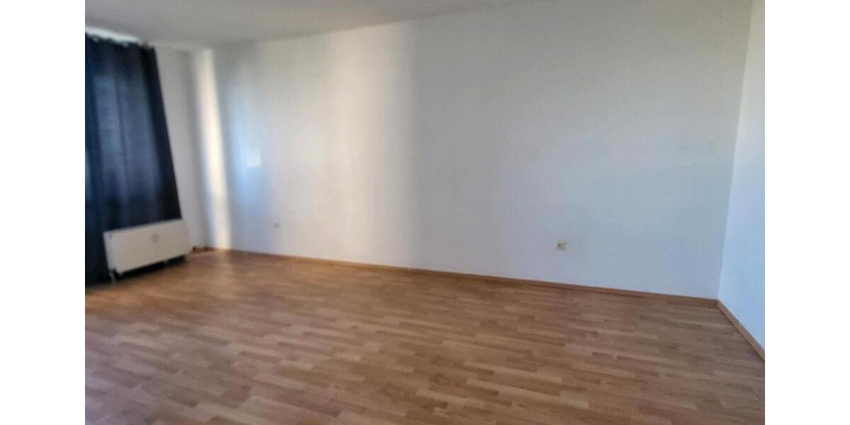 Etagenwohnung Frankfurt am Main Eschersheim - 2 Zimmer, 67 m&sup2;, 670&euro; | Angebot:26410130