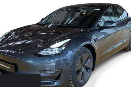 Tesla Model 3 86.957 km 27.000 &euro; Hanau 63457
