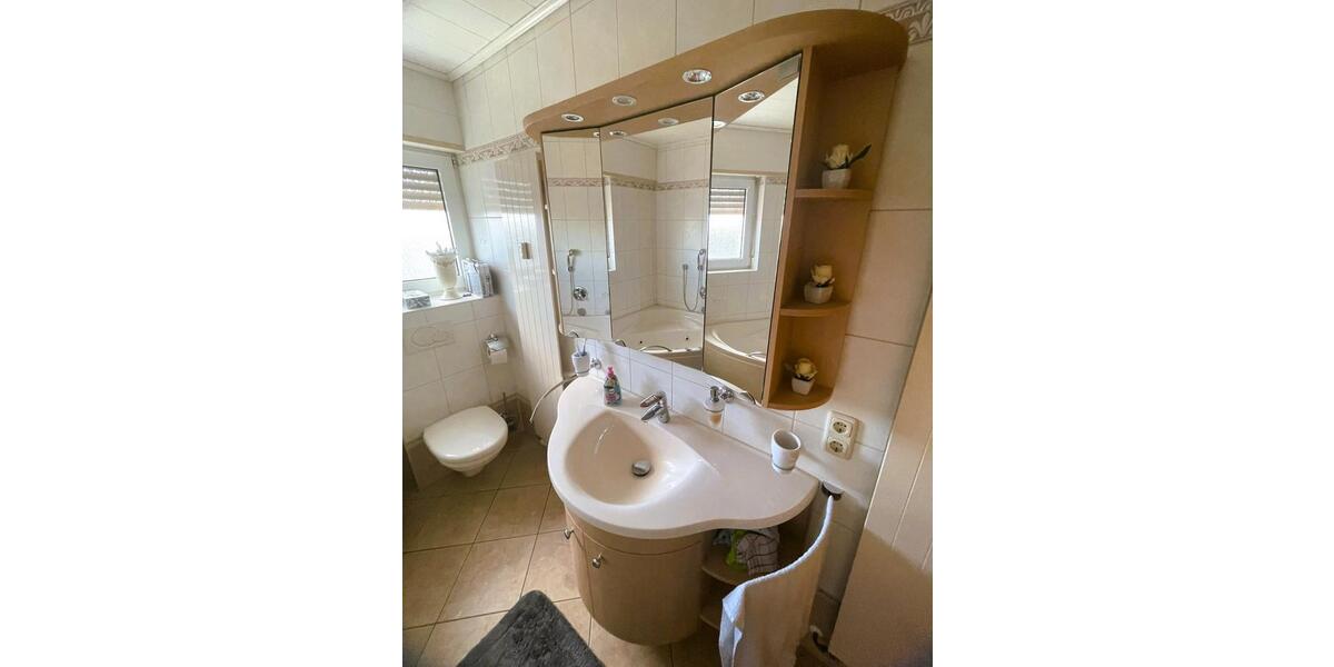 Mehrfamilienhaus, Wohnhaus Niddatal - 10 Zimmer, 275 m&sup2;, 565.000&euro; | Angebot:27110525