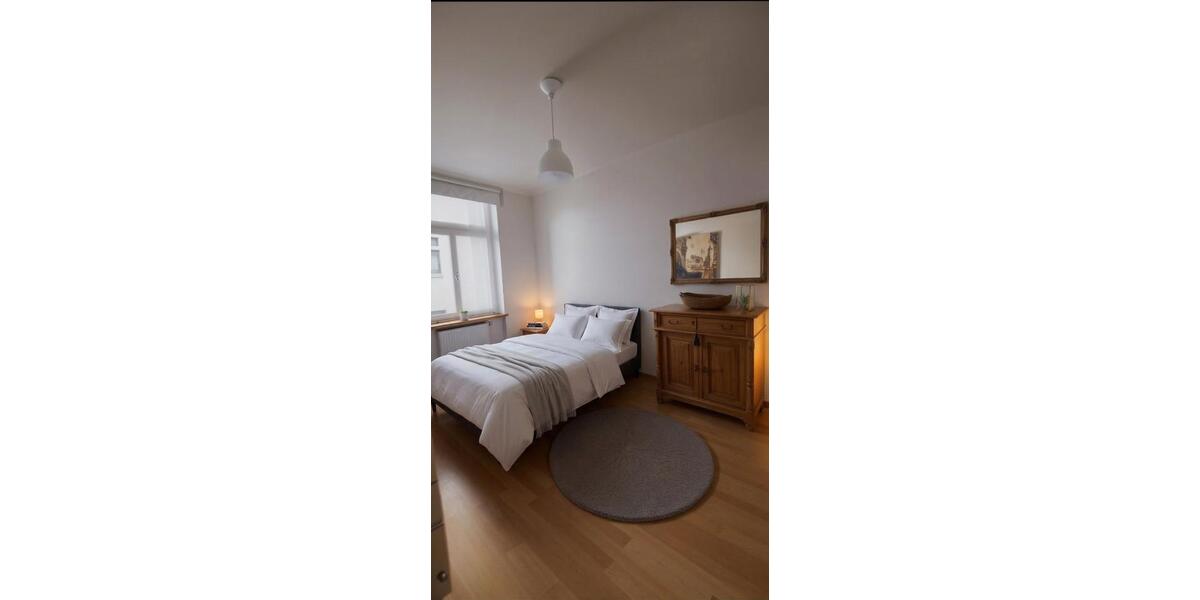 Etagenwohnung Frankfurt am Main Gutleutviertel - 3 Zimmer, 65 m&sup2;, 2.500&euro; | Angebot:25129077