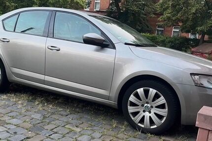 Skoda Octavia 162.900 km 8.888 &euro; langenselbold 63505