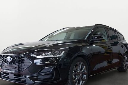 Ford Focus 13.952 km 22.950 &euro; Frankfurt 60386