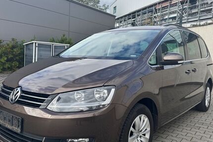 VW Sharan 189.750 km 6.999 € Kelkheim 65779