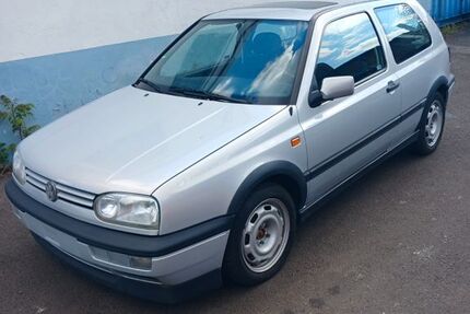 VW Golf 51.010 km 10.500 &euro; Frankfurt am Main 60316
