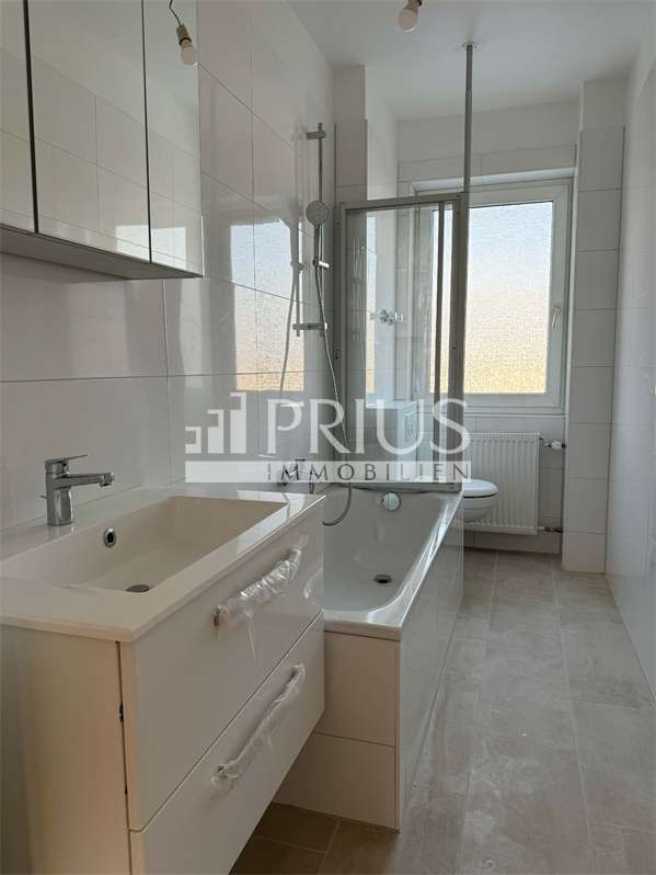 Haus zum Kaufen in Frankfurt 3.950.000 € 1202 m²