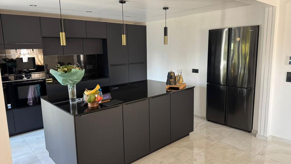 Etagenwohnung Griesheim - 4.5 Zimmer, 140 m&sup2;, 1.700&euro; | Angebot:26413113