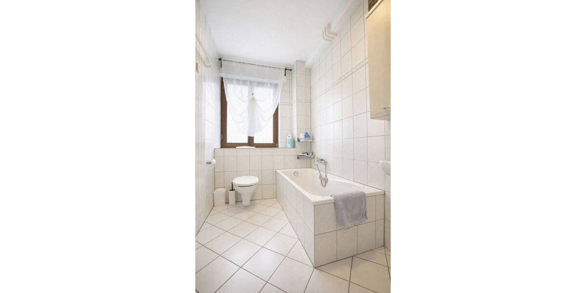 Mehrfamilienhaus, Wohnhaus Frankfurt am Main Seckbach - 1 Zimmer, 251 m&sup2;, 990.000&euro; | Angebot:26866046