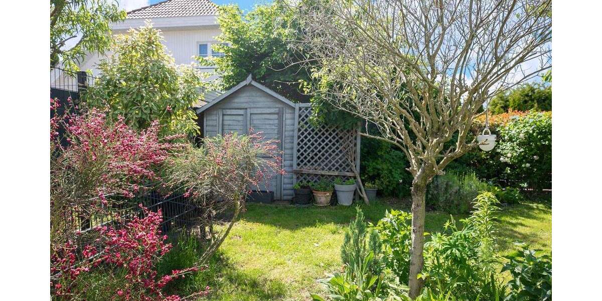 Einfamilienhaus Egelsbach - 6 Zimmer, 216 m&sup2;, 1.099.000&euro; | Angebot:25742876