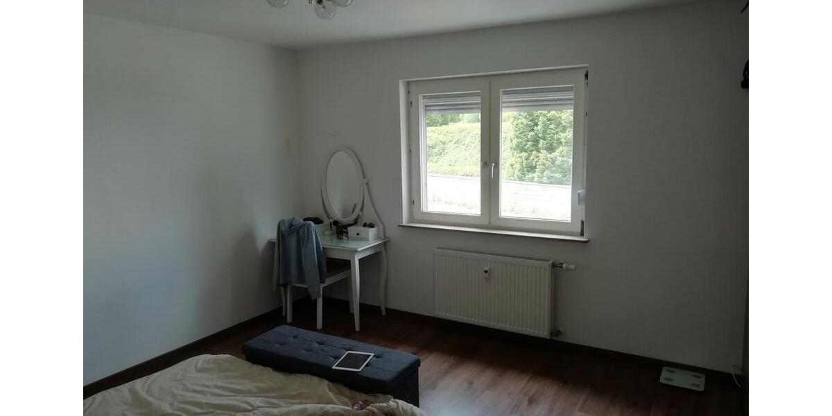 Etagenwohnung Schmitten im Taunus - 3 Zimmer, 80 m&sup2;, 800&euro; | Angebot:26406744