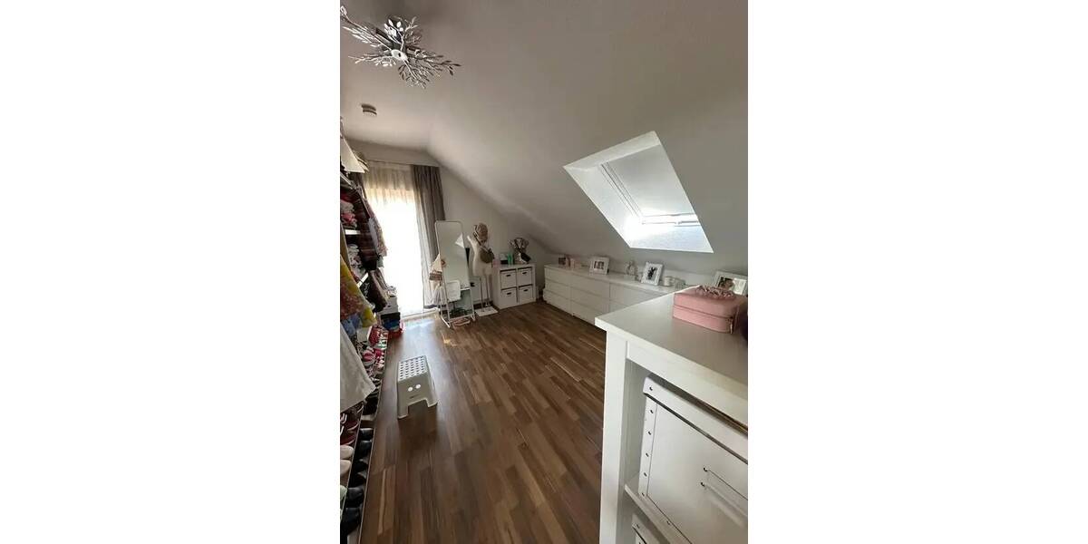 Einfamilienhaus Nidderau Eichen - 5 Zimmer, 180 m&sup2;, 599.000&euro; | Angebot:26909107